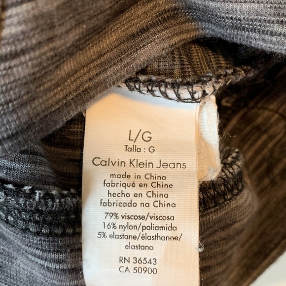 Calvin Klein Jeans Black & Grey Fleck Sweatshirt Size Large - Picture 11 of 16